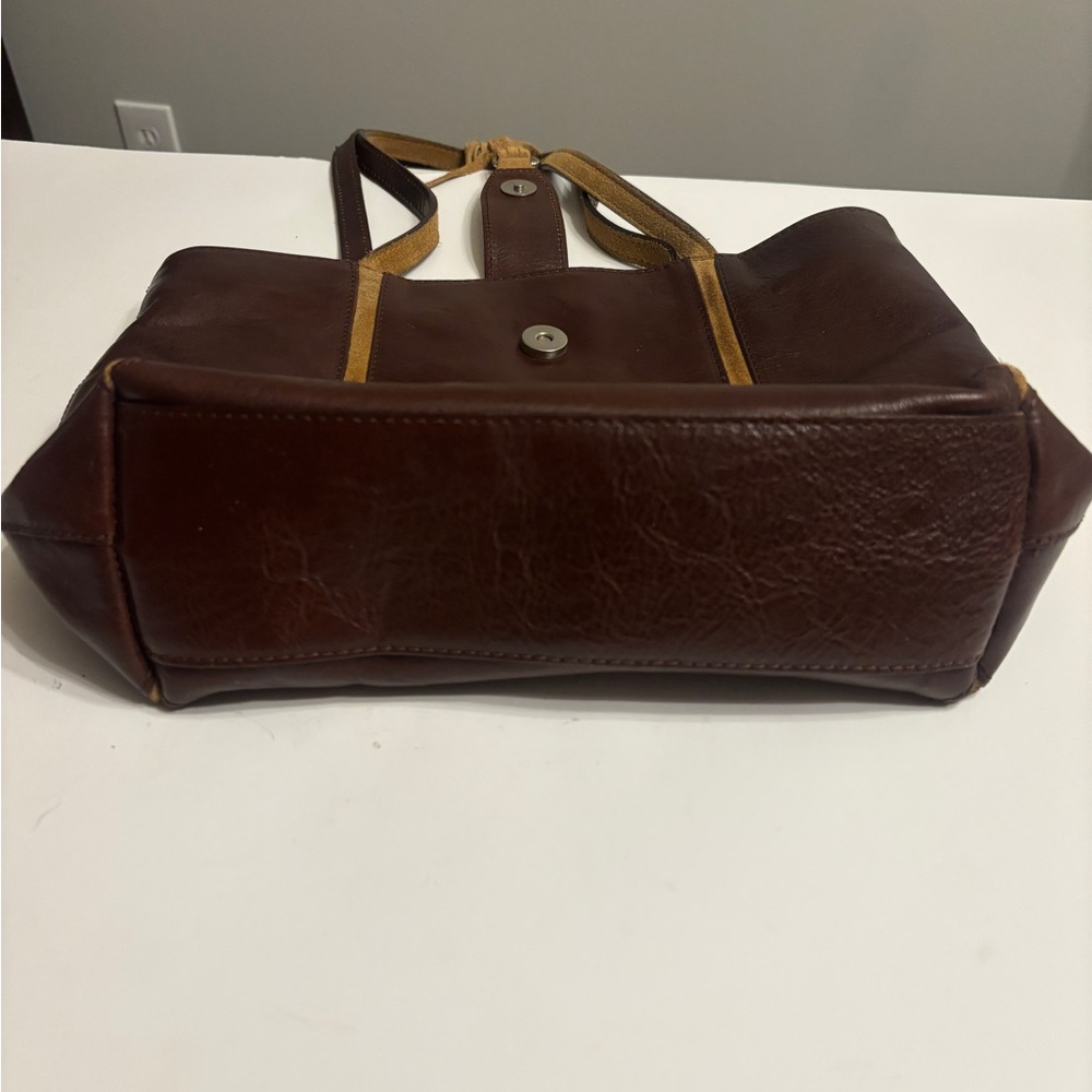 Claudia Firenze Leather Tassel Tote Bag - Picture 4 of 12